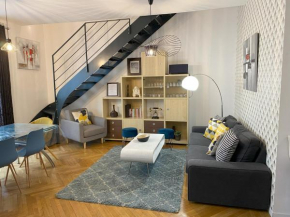 La Bonneterie grand appartement Part Dieu de charme pour 8 personnes